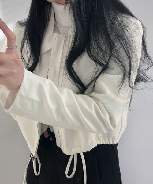 Dream garden(ドリームガーデン)の「レザージャケット(ライダースジャケット・レディース・ブラック/クリーム・FREE)」の4枚目の写真