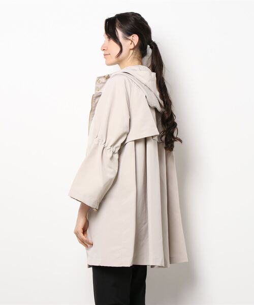 INTERPLANET（インタープラネット）の「ギャザースリーブフードコート（その他アウター・レディース・ブラック/カーキ/ライトベージュ・FREE）」の4枚目の写真