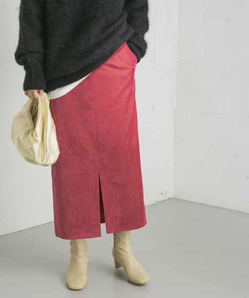 URBAN RESEARCH(アーバンリサーチ)の「ベロアタイトスカート(スカート・レディース・ブラウン/ブルー/ピンク・38/36)」の1枚目の写真