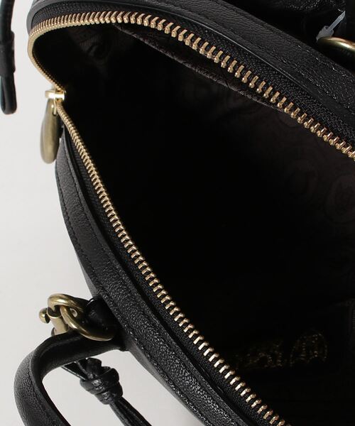 TOFF&LOADSTONE(トフアンドロードストーン)の「デュアル ショルダーストラップ付き(ショルダーバッグ・レディース・ホワイト/ブラック/ライトグリーン/ピンク系/パープル・FREE)」の14枚目の写真