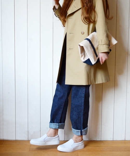 SHIPS for women（シップスフォーウィメン）の「★★nacer de pie:パンチングレザースリッポン◇（スニーカー・レディース・ホワイト/ブラック・35/38/36/37）」の6枚目の写真