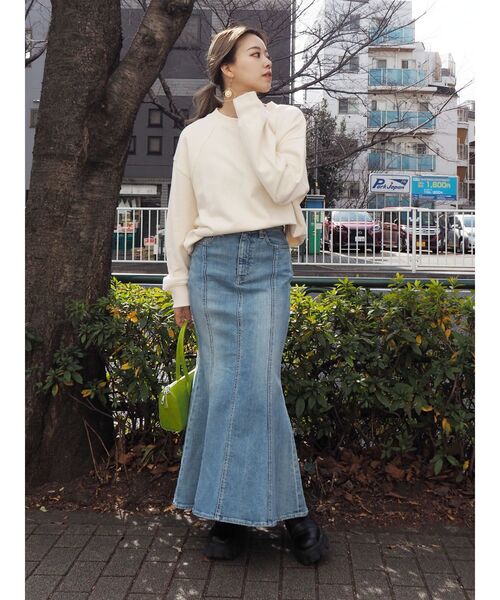 EVRIS（エヴリス）の「SUNNYラグランスウェットプルオーバー【セットアップ着用可能】（スウェット・レディース・グリーン/ブラック/アイボリー・FREE）」の6枚目の写真