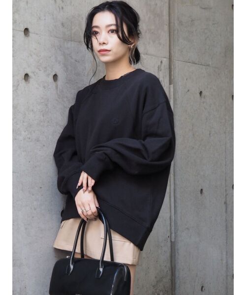 EVRIS（エヴリス）の「SUNNYラグランスウェットプルオーバー【セットアップ着用可能】（スウェット・レディース・グリーン/ブラック/アイボリー・FREE）」の10枚目の写真