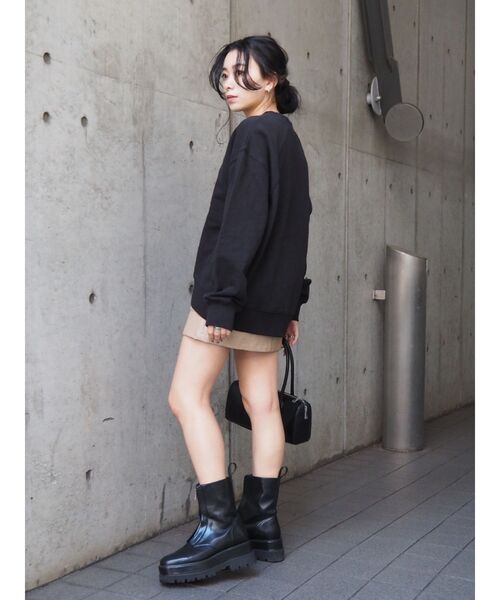 EVRIS（エヴリス）の「SUNNYラグランスウェットプルオーバー【セットアップ着用可能】（スウェット・レディース・グリーン/ブラック/アイボリー・FREE）」の12枚目の写真