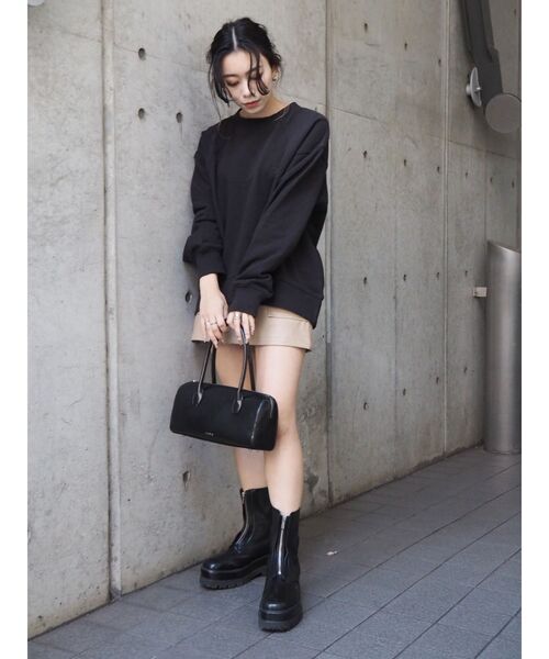 EVRIS（エヴリス）の「SUNNYラグランスウェットプルオーバー【セットアップ着用可能】（スウェット・レディース・グリーン/ブラック/アイボリー・FREE）」の13枚目の写真