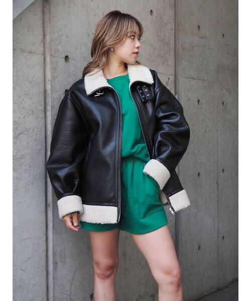 EVRIS（エヴリス）の「SUNNYラグランスウェットプルオーバー【セットアップ着用可能】（スウェット・レディース・グリーン/ブラック/アイボリー・FREE）」の20枚目の写真