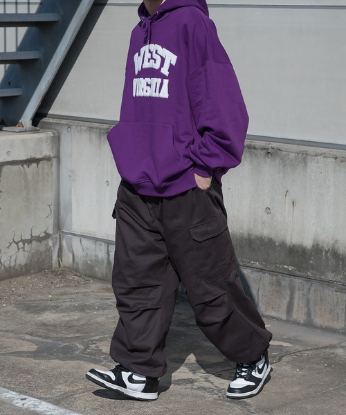 kutir(クティール)の「サガラ刺繍カレッジロゴパーカー(パーカー・メンズ・ライトグレー/イエロー/グリーン/ラベンダー・MEDIUM/LARGE)」の21枚目の写真