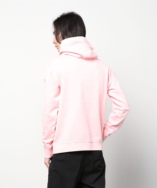 SCOTCH&SODA(スコッチアンドソーダ)の「プリント フーディ【166535】(パーカー・メンズ・ピンク/グリーン/イエロー/ホワイト・LARGE/SMALL/MEDIUM)」の6枚目の写真