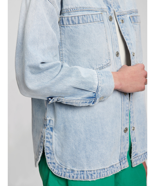 GAP（ギャップ）の「ウォッシュウェル デニム シャツジャケット