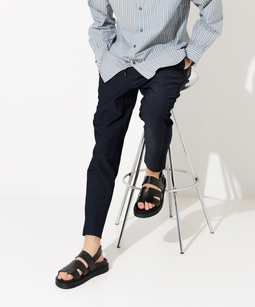 alfredoBANNISTER(アルフレッドバニスター)の「【WEB限定】バックストラップ フットベット サンダル(サンダル・メンズ・ブラック・40/41/42/43)」の5枚目の写真