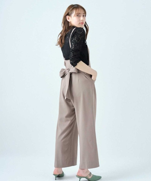 WILLSELECTION（ウィルセレクション）の「バックリボンハイウェストサロペ（つなぎ/オールインワン・レディース・ブラック/グレー/カーキ・MEDIUM）」の3枚目の写真