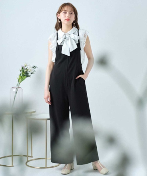 WILLSELECTION（ウィルセレクション）の「バックリボンハイウェストサロペ（つなぎ/オールインワン・レディース・ブラック/グレー/カーキ・MEDIUM）」の2枚目の写真