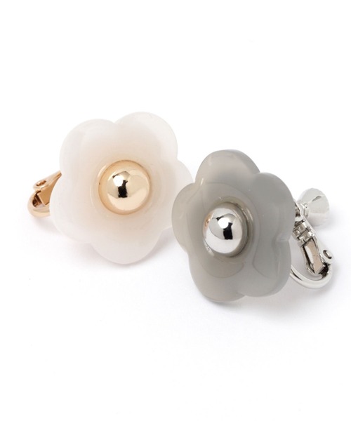 Me%（ミィパーセント）の「ミルキーフラワーイヤリング（イヤリング・レディース・イエロー/グレー・FREE）」の15枚目の写真