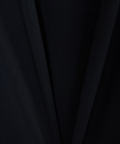 ESSENTIAL(エッセンシャル)の「ハイストレッチトップス(Tシャツ/カットソー・レディース・ブラック/ベージュ/オフホワイト・FREE)」の9枚目の写真