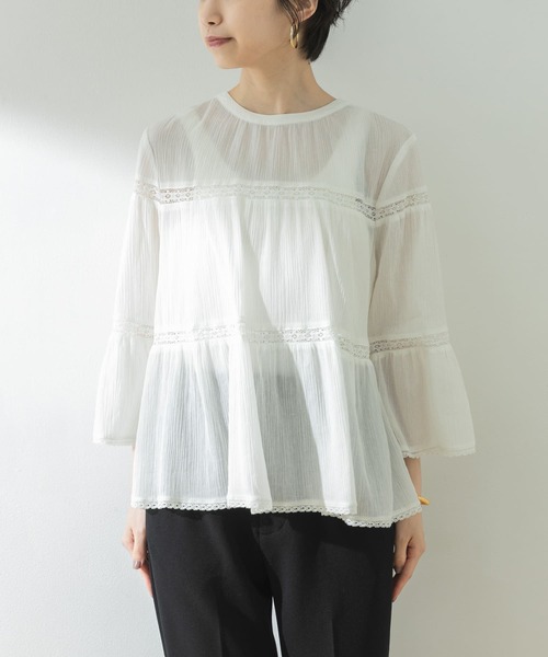 URBAN RESEARCH（アーバンリサーチ）の「前後2WAY楊柳ティアードブラウス（シャツ/ブラウス・レディース・オフホワイト/ブラック・FREE）」の17枚目の写真