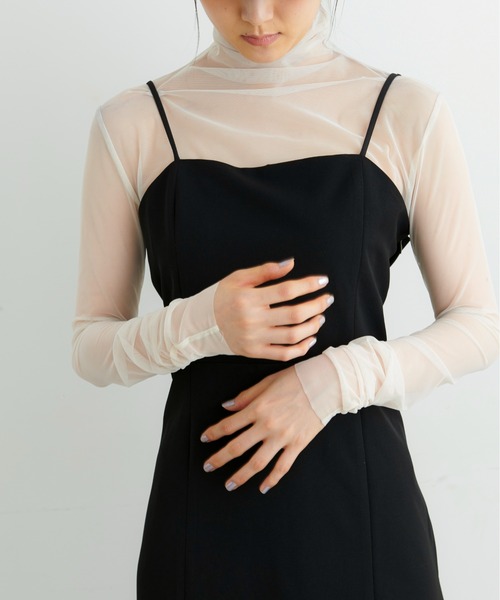 FREE'S MART（フリーズマート）の「フロントスリットキャミワンピース（ワンピース・レディース・ブラック/ベージュ/イエロー・SMALL/MEDIUM）」の4枚目の写真