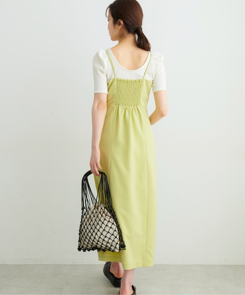 FREE'S MART（フリーズマート）の「フロントスリットキャミワンピース（ワンピース・レディース・ブラック/ベージュ/イエロー・SMALL/MEDIUM）」の12枚目の写真