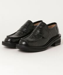 LEATHER LOAFERS
