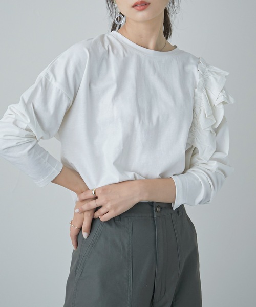 Fashion Letter(ファッションレター)の「フリルショルダーカットソー(Tシャツ/カットソー・レディース・オフホワイト/ライトベージュ/ブラック/カーキ・M~L/LL~3L/4L~5L)」の6枚目の写真