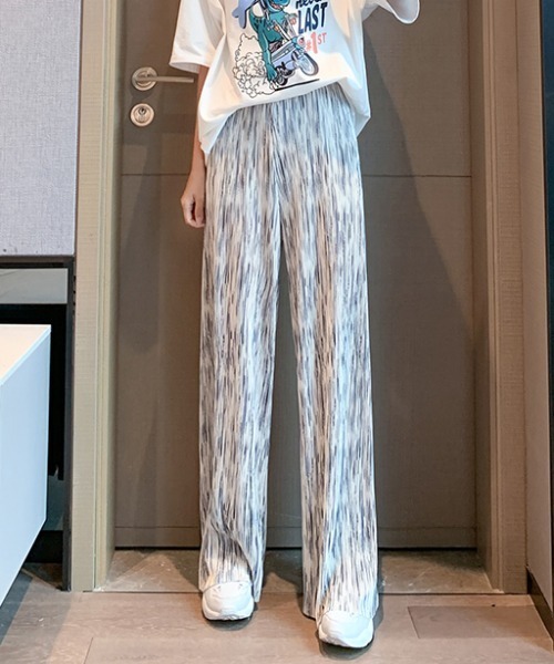 .KOM(ドットコム)の「A'GEM/9 × .kom『.kom/ドットケーオーエム』マルチカラー パターン グラデーション リラックス イージーパンツ(その他パンツ・レディース・A/B/C/D/E・S)」の14枚目の写真