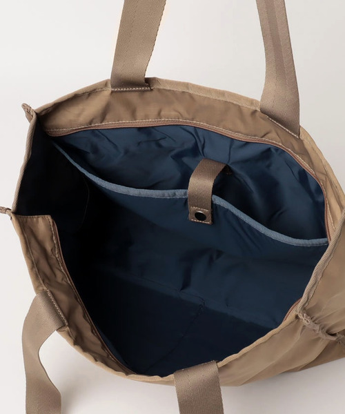 LeSportsac（レスポートサック）の「E/W BOOK TOTE プロビンシャル（トートバッグ・レディース・ベージュ・FREE）」の7枚目の写真