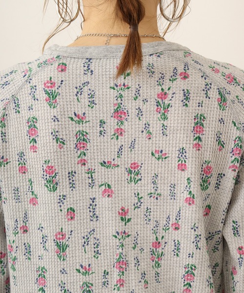 JEMORGAN(ジェーイーモーガン)の「JEMORGAN ワッフル花柄ラグランロングスリーブT(パック入り)(Tシャツ/カットソー・レディース・ホワイト/杢グレー/ナチュラル・FREE/F)」の8枚目の写真