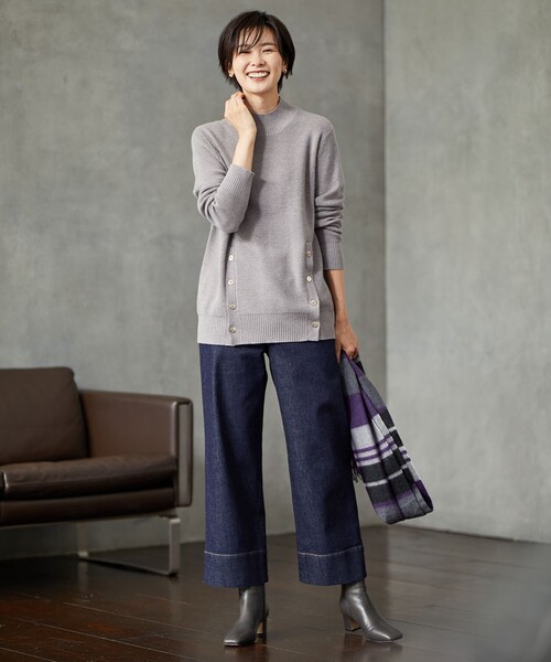J.PRESS(ジェイプレス)の「【洗える】SEMI WORSTED ハイネック ニット(ニット/セーター・レディース・ブルー系/ブラウン系/ネイビー系/グレー系・MEDIUM/LARGE)」の5枚目の写真