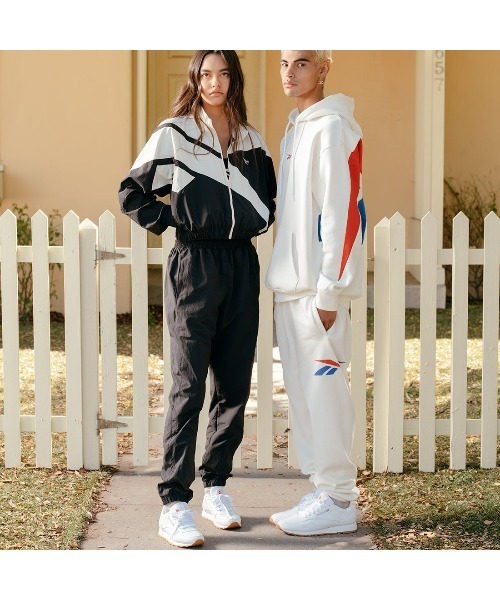 Reebok(リーボック)の「クラシックス ブランド プラウド パンツ / Classics Brand Proud Pants(その他パンツ・メンズ・グリーン/ブラック/ブラック×ホワイト/ヘザーグレー/ネイビー/ホワイト/マルーン・LARGE/SMALL/X-LARGE/MEDIUM/XX-LARGE/XXX-LARGE/X-SMALL)」の14枚目の写真