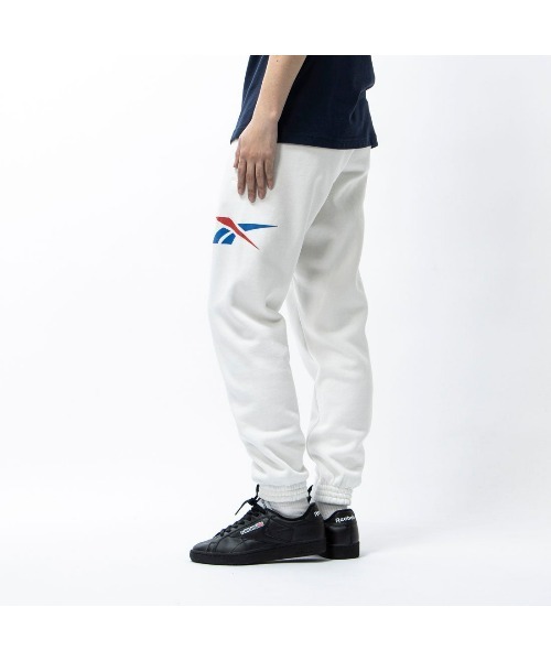 Reebok(リーボック)の「クラシックス ブランド プラウド パンツ / Classics Brand Proud Pants(その他パンツ・メンズ・グリーン/ブラック/ブラック×ホワイト/ヘザーグレー/ネイビー/ホワイト/マルーン・LARGE/SMALL/X-LARGE/MEDIUM/XX-LARGE/XXX-LARGE/X-SMALL)」の16枚目の写真