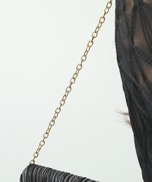 Kana（カナ）の「V字プレート プリーツ 3WAY パーティーバッグ 結婚式 お呼ばれ オケージョン（クラッチバッグ・レディース・ベージュ/シルバー/ブラック・フリー）」の22枚目の写真