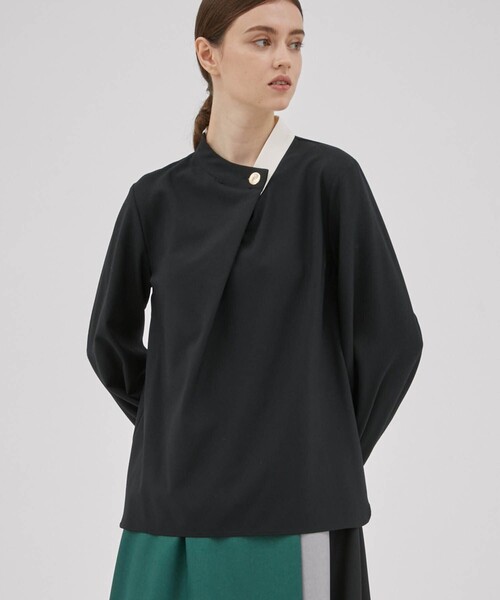 A + TOKYO（エープラストウキョウ）の「バイカラーブラウス（シャツ/ブラウス・レディース・オフホワイト/ピンク/ブラック・2/1）」の12枚目の写真