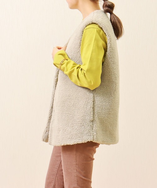 libelle more（リベル モア）の「ボアベスト（ベスト・レディース・ブラック/カーキ/モカ/グレイッシュベージュ・M/L）」の7枚目の写真