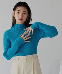 ハイネック斜めリブ編みニット