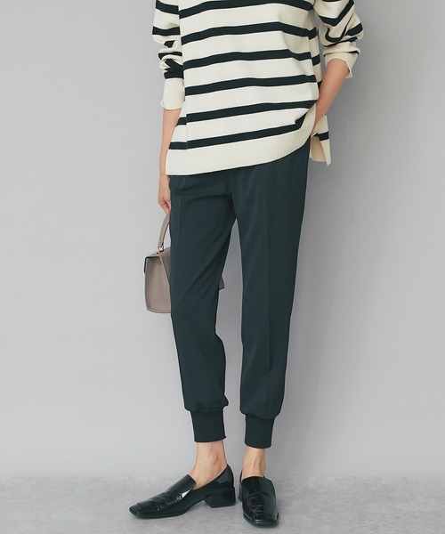 RIVE DROITE（リヴドロワ）の「大人のリラックス感を演出/裾リブジョガーパンツ（その他パンツ・レディース・オフホワイト/ブラック・36/38）」の9枚目の写真