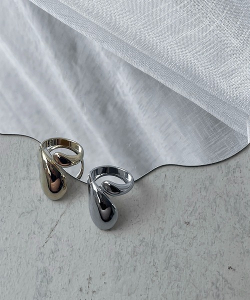 CLEIO（クレイオ）の「【cheriella】2wayティアドロップフォークリング（リング・レディース・シルバー/ゴールド・FREE）」の14枚目の写真