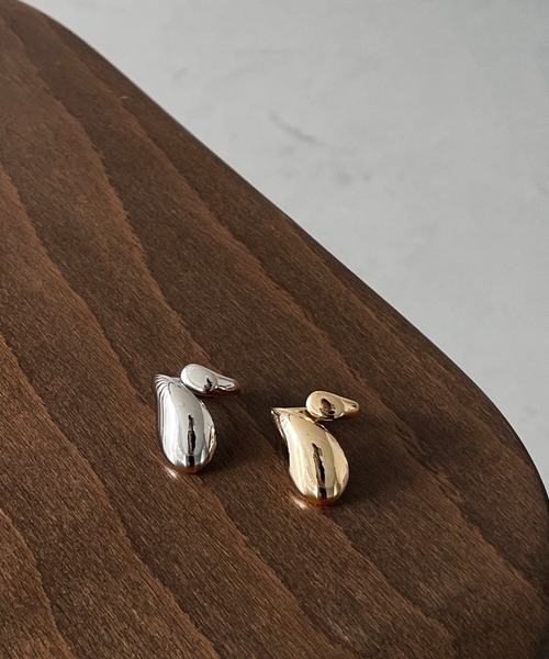 CLEIO（クレイオ）の「【cheriella】2wayティアドロップフォークリング（リング・レディース・シルバー/ゴールド・FREE）」の12枚目の写真