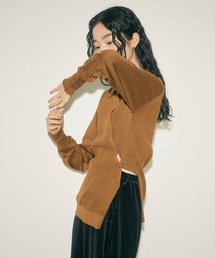 INSIIS（インシス）の「アシンメトリーバイカラーリンキングニットカーディガン（ニット/セーター）」