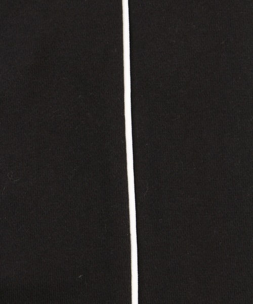 PUNYUS(プニュズ)の「パイピングスウェットパンツ(スウェットパンツ・レディース・グリーン/グレー/ブラック・1/2/3/4)」の14枚目の写真