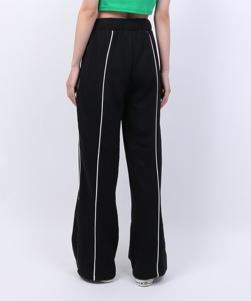 PUNYUS(プニュズ)の「パイピングスウェットパンツ(スウェットパンツ・レディース・グリーン/グレー/ブラック・1/2/3/4)」の5枚目の写真