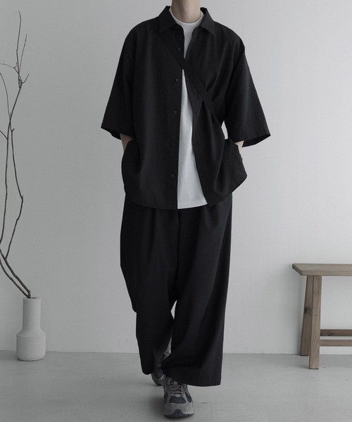 remer(リメール)の「loose synthetic linen over shirt / ルーズシンセティックリネンオーバーシャツ《夏に涼しい麻調合繊》(シャツ/ブラウス・メンズ・ダークブルー/ブラック/グレイッシュベージュ/チャコールグレー/ネイビー/オリーブ・SMALL/MEDIUM/LARGE/X-SMALL)」の9枚目の写真