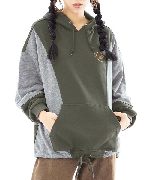 X-girl（エックスガール）の「COLORBLOCK SWEAT HOODIE（パーカー・レディース・チャコール/ライトグリーン/ホワイト・S/M）」の21枚目の写真