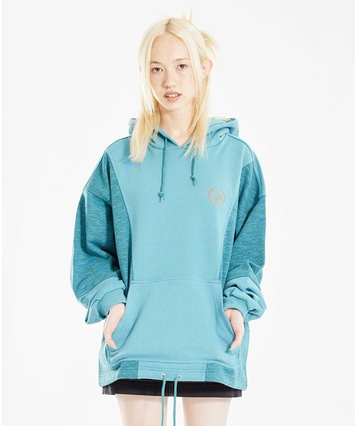 X-girl（エックスガール）の「COLORBLOCK SWEAT HOODIE（パーカー・レディース・チャコール/ライトグリーン/ホワイト・S/M）」の17枚目の写真