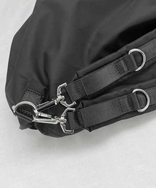 LVEU.(ラブユ.)の「【LVEU.】2way巾着リュックサック / バッグ 鞄 BAG リュック リュックサック バックパック 巾着 ショルダー メッセンジャー ワンショルダー 2way ブラック ZOZOTOWN限定(バックパック/リュック・レディース・ブラック・FREE)」の11枚目の写真