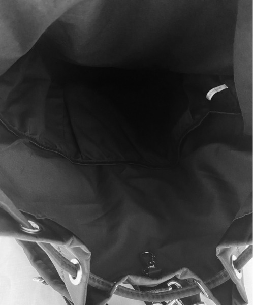 LVEU.(ラブユ.)の「【LVEU.】2way巾着リュックサック / バッグ 鞄 BAG リュック リュックサック バックパック 巾着 ショルダー メッセンジャー ワンショルダー 2way ブラック ZOZOTOWN限定(バックパック/リュック・レディース・ブラック・FREE)」の14枚目の写真