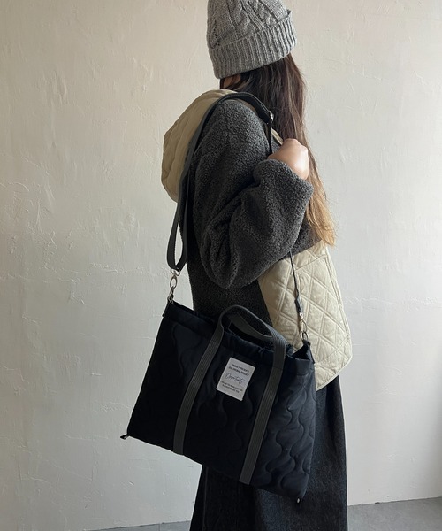 LBC（エルビーシー）の「2WAYひょうたんキルトトートバッグ（トートバッグ・レディース・グリーン/ベージュ/ブラック・FREE）」の2枚目の写真