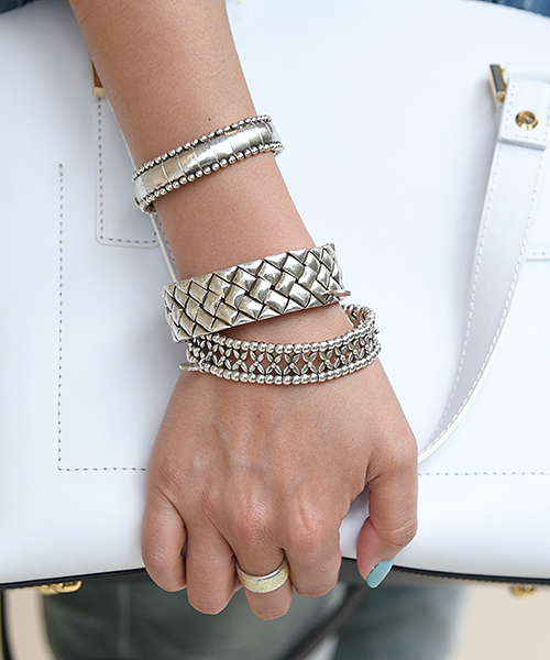 PHILIPPE AUDIBERT（フィリップ オーディベール）の「【Oggi7月号掲載】PHILIPPE AUDIBERT / "Lys" ブレスレット（ブレスレット・レディース・シルバー・ONE SIZE）」の3枚目の写真