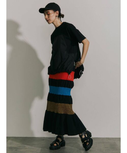 UN3D.（アンスリード）の「マルチカラーシャーリングスカート（スカート・レディース・ブルー/ブラック・36/38）」の7枚目の写真