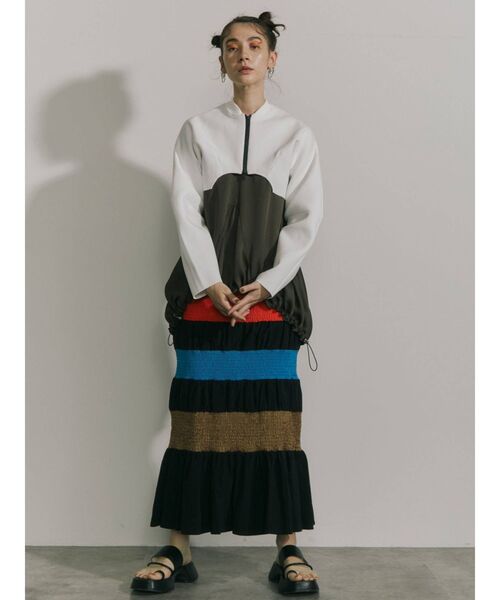 UN3D.（アンスリード）の「マルチカラーシャーリングスカート（スカート・レディース・ブルー/ブラック・36/38）」の9枚目の写真