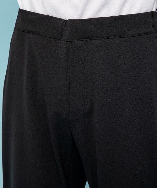 le coq sportif(ルコックスポルティフ)の「AIR STYLISH PANTS ルフ・フォルム(ヘランカツイルジャージ)(その他パンツ・メンズ・ネイビー/ブラック・XL/M/L/XXL/S)」の7枚目の写真