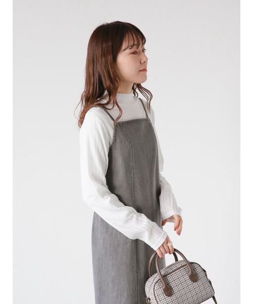 ehka sopo(エヘカソポ)の「ウェーブリブハイネックカットソー(Tシャツ/カットソー・レディース・ブラック/オフホワイト/キナリ・フリ-)」の8枚目の写真